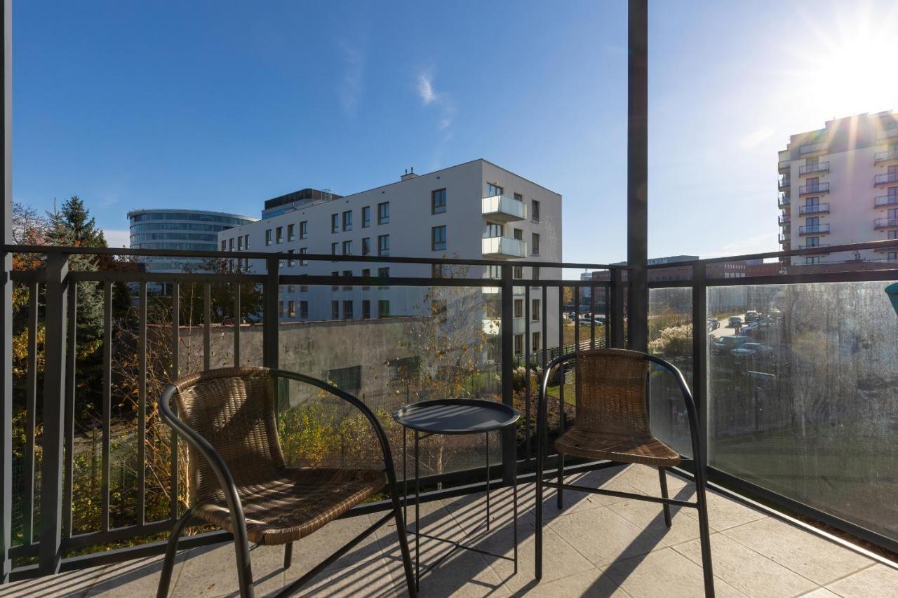 Business Pkp Aleje Jerozolimskie By Renters Apartament Warszawa
